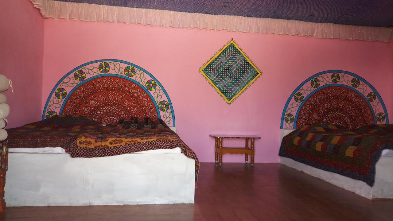 Mahefeel E Rann Resort Bherandiāla エクステリア 写真