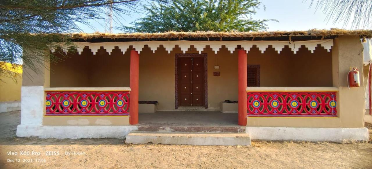Mahefeel E Rann Resort Bherandiāla エクステリア 写真